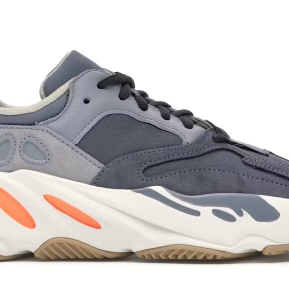 adidas Yeezy Boost 700 Magnet - size 11